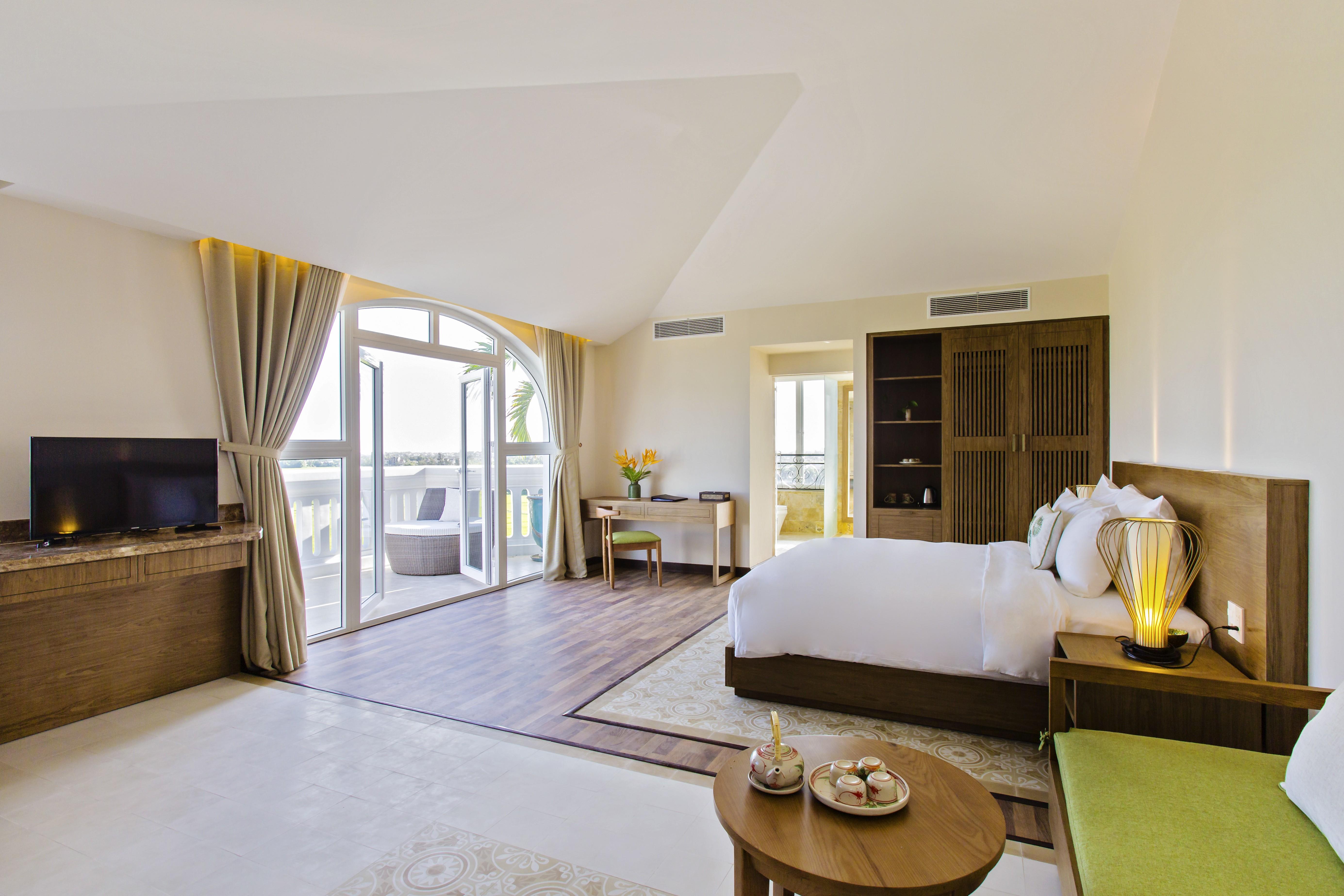 Lasenta Boutique Hoian Khách sạn 4*