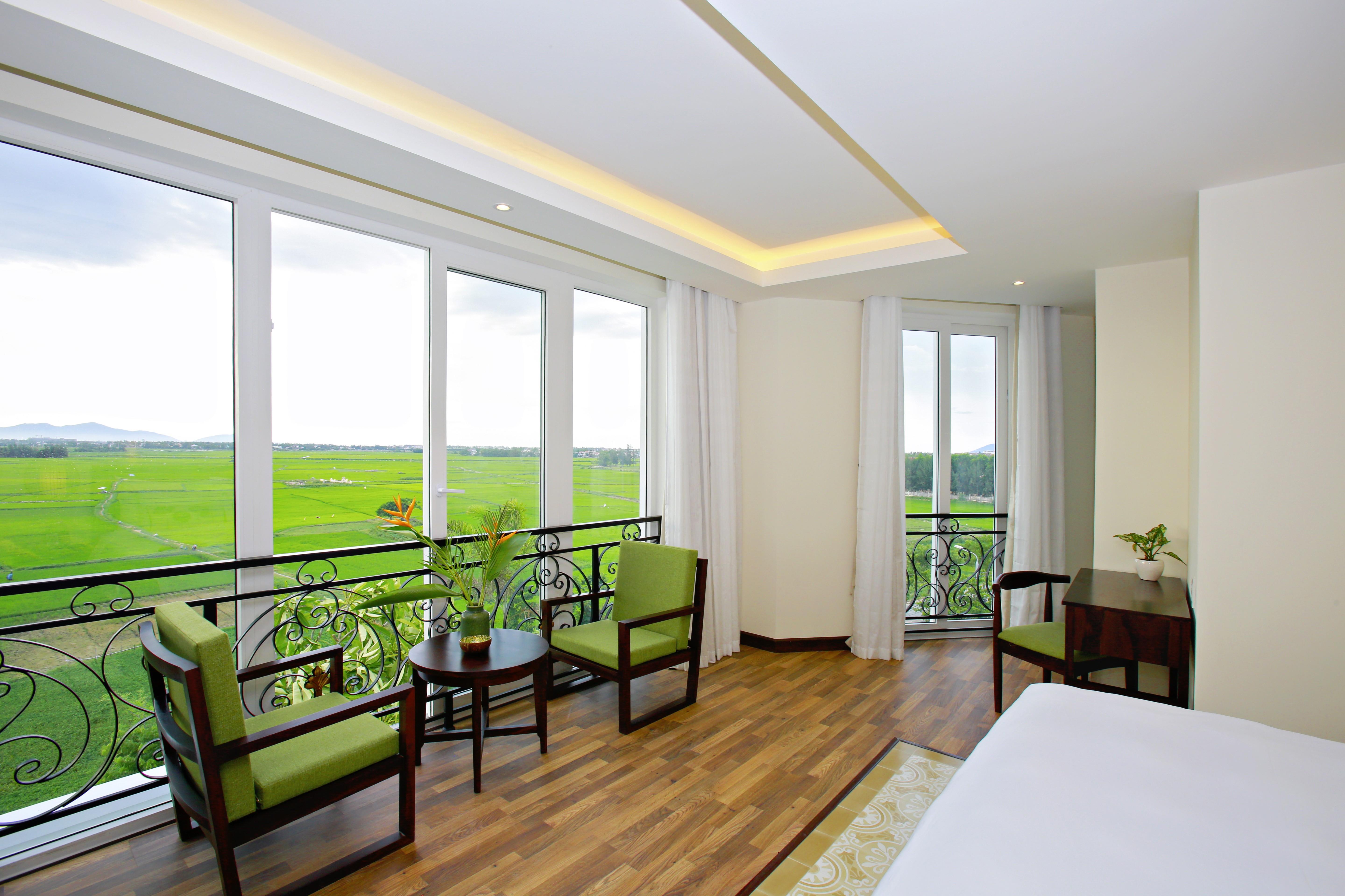 Khách sạn Lasenta Boutique Hoian 4*